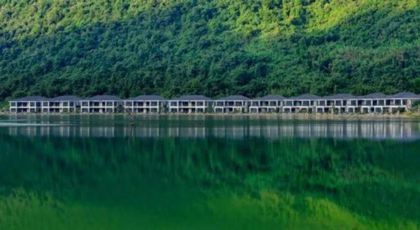 LN Dongfang Hot Spring Resort