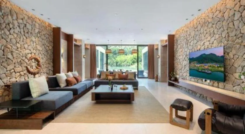 LN Dongfang Hot Spring Resort