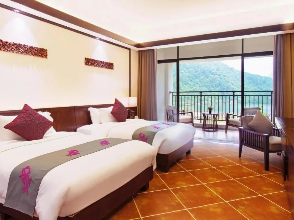 Bed in LN Dongfang Hot Spring Resort