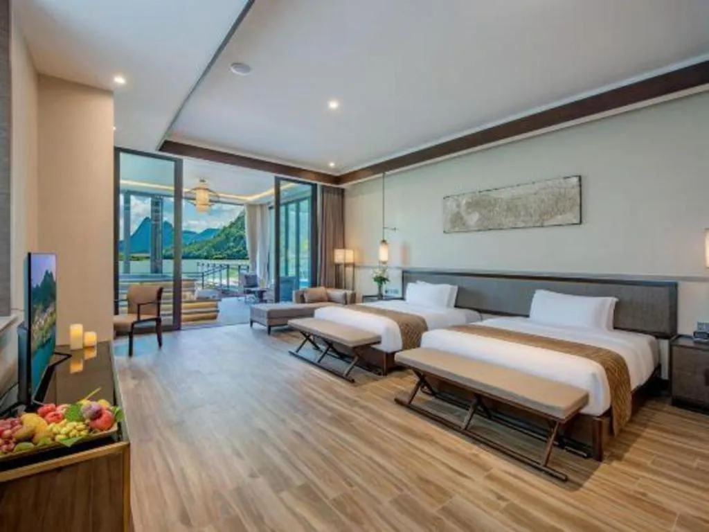 Bed in LN Dongfang Hot Spring Resort