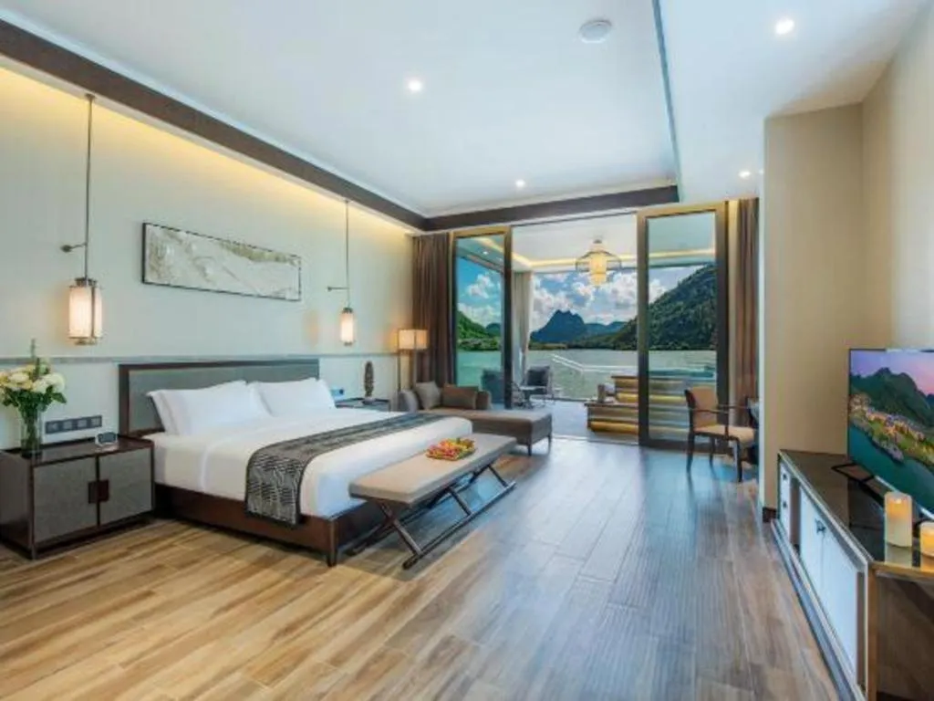 Bed in LN Dongfang Hot Spring Resort