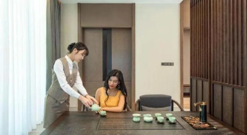 LN Dongfang Hot Spring Resort