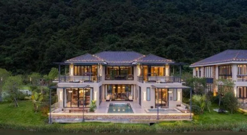 LN Dongfang Hot Spring Resort