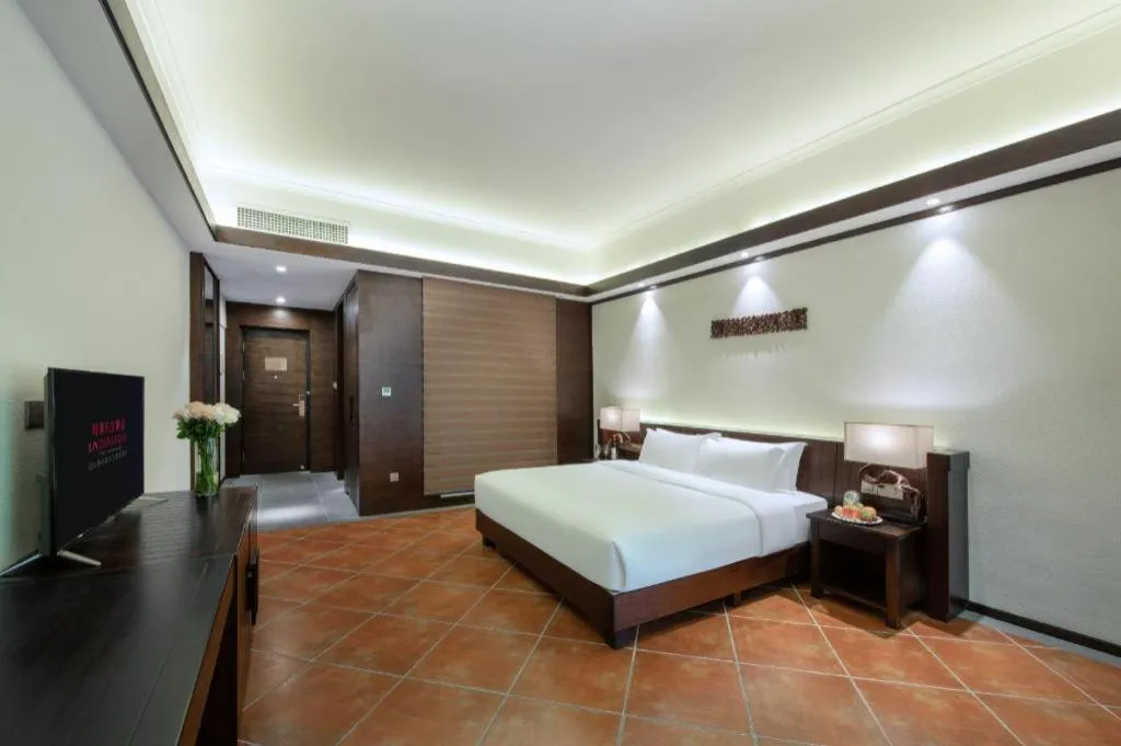 Bed in LN Dongfang Hot Spring Resort