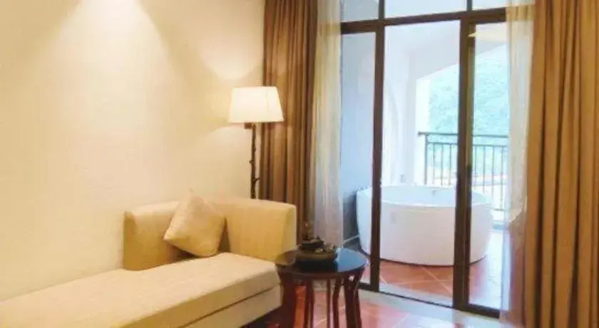 Bed in LN Dongfang Hot Spring Resort Bed in LN Dongfang Hot Spring Resort