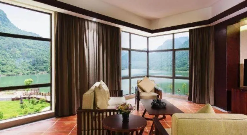 LN Dongfang Hot Spring Resort