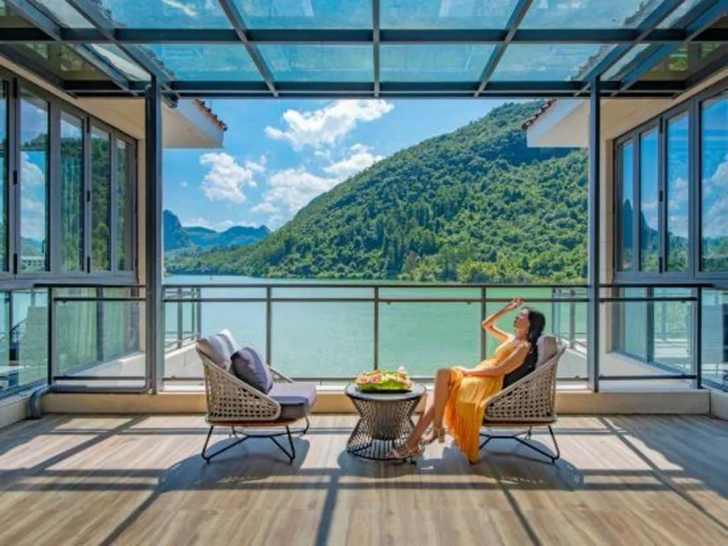 LN Dongfang Hot Spring Resort