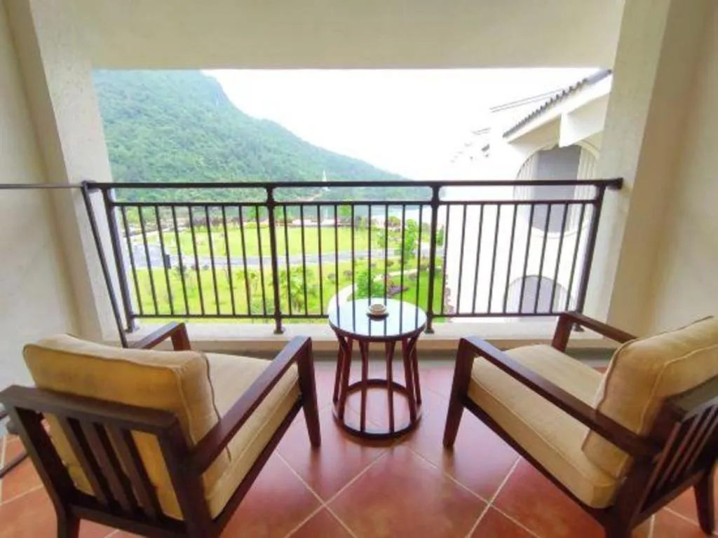 LN Dongfang Hot Spring Resort