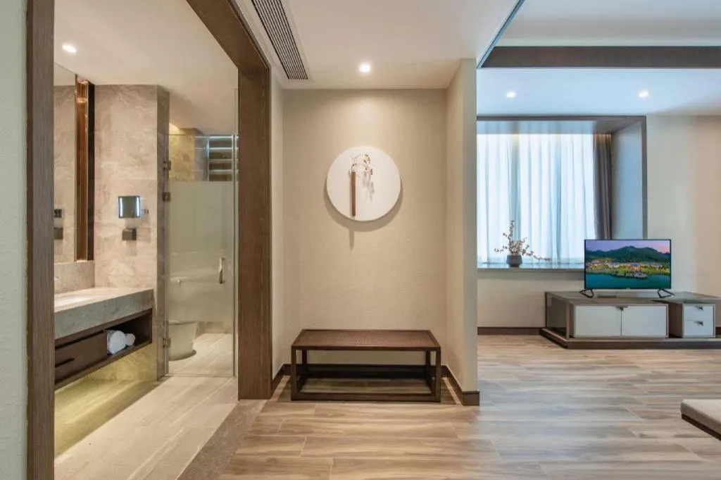 LN Dongfang Hot Spring Resort