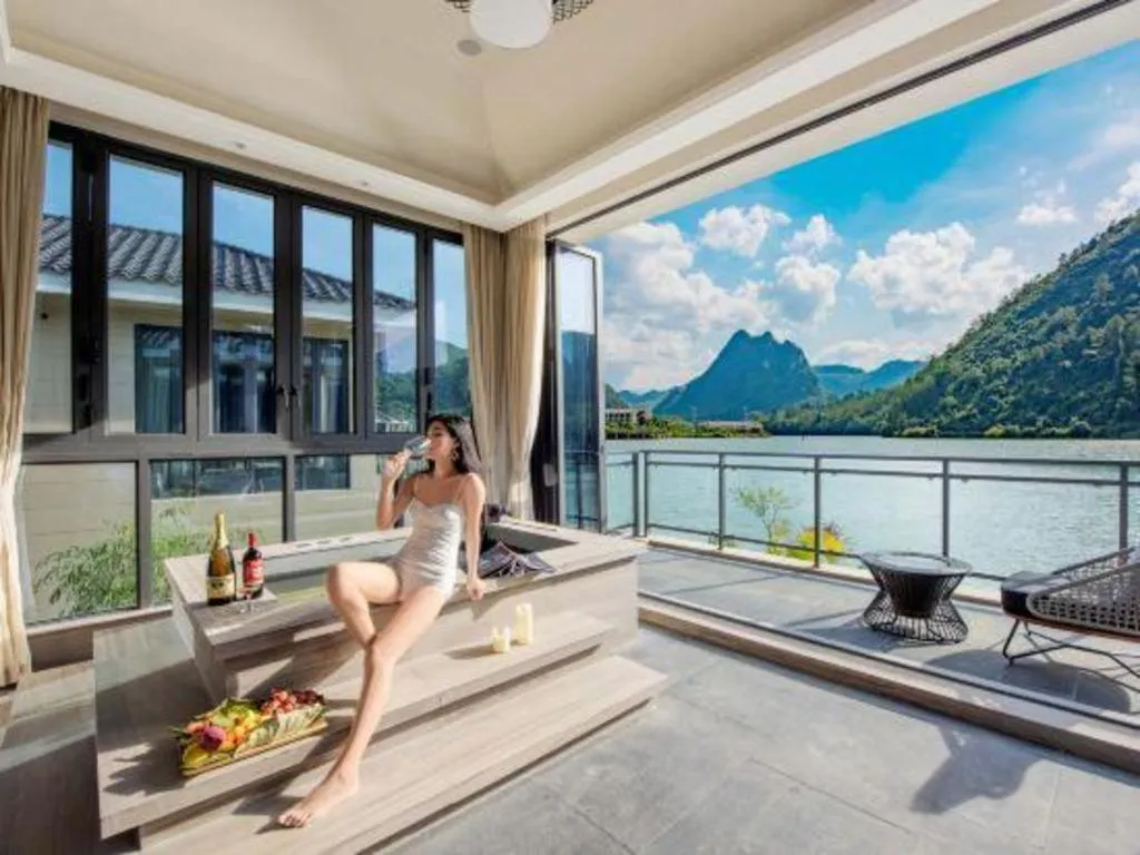 LN Dongfang Hot Spring Resort