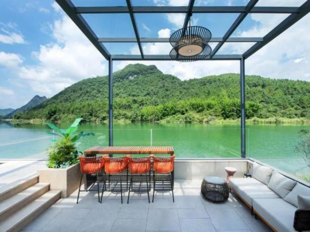 LN Dongfang Hot Spring Resort