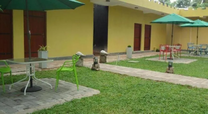 Bridge Hotel Negombo