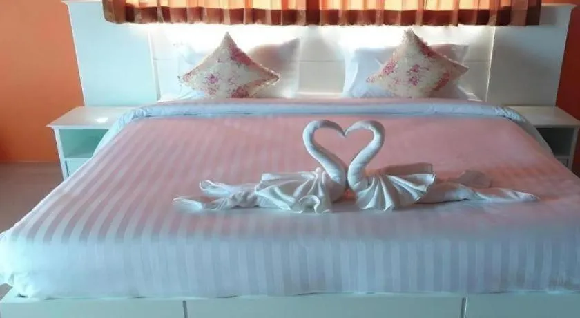 Bed in Waenpetch place Hotel