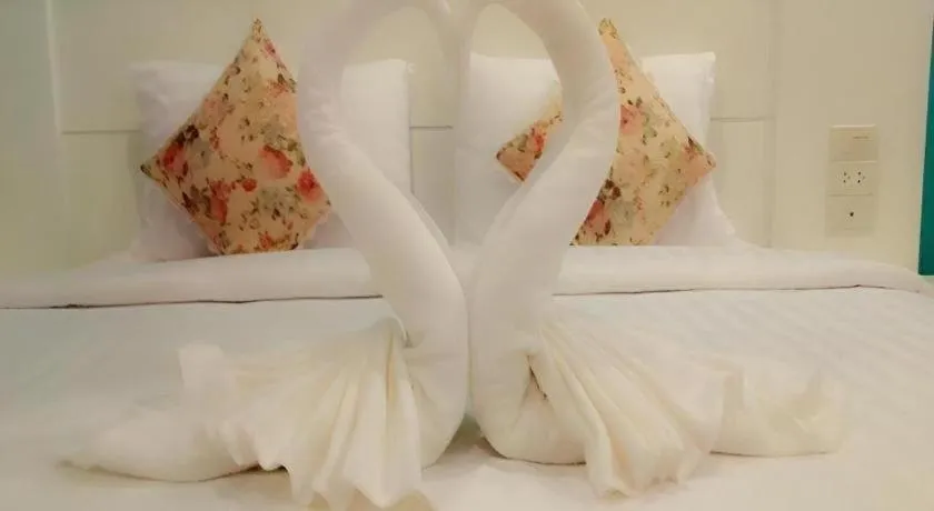 Bed in Waenpetch place Hotel