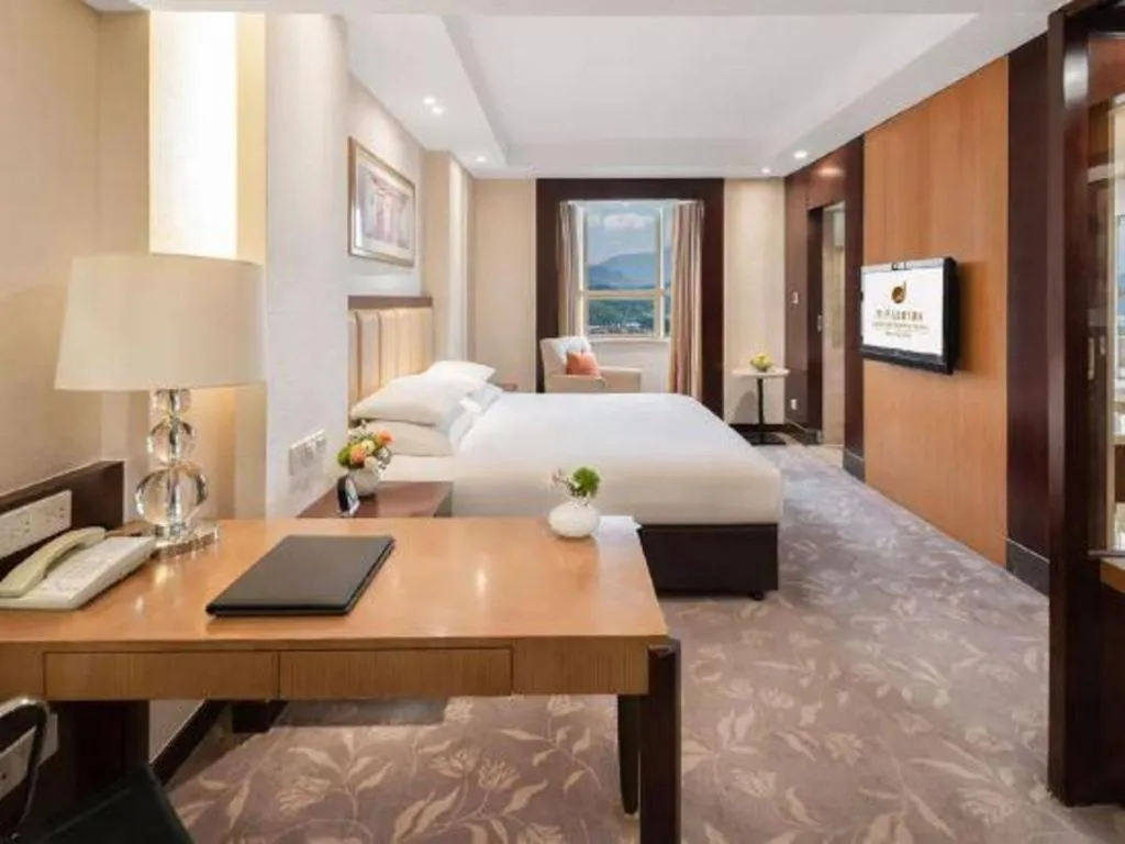Bed in New Century Shaoxing Grand Hotel