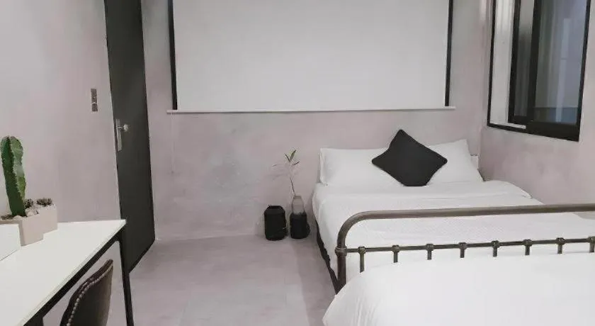 Bed in Hotel Elephant