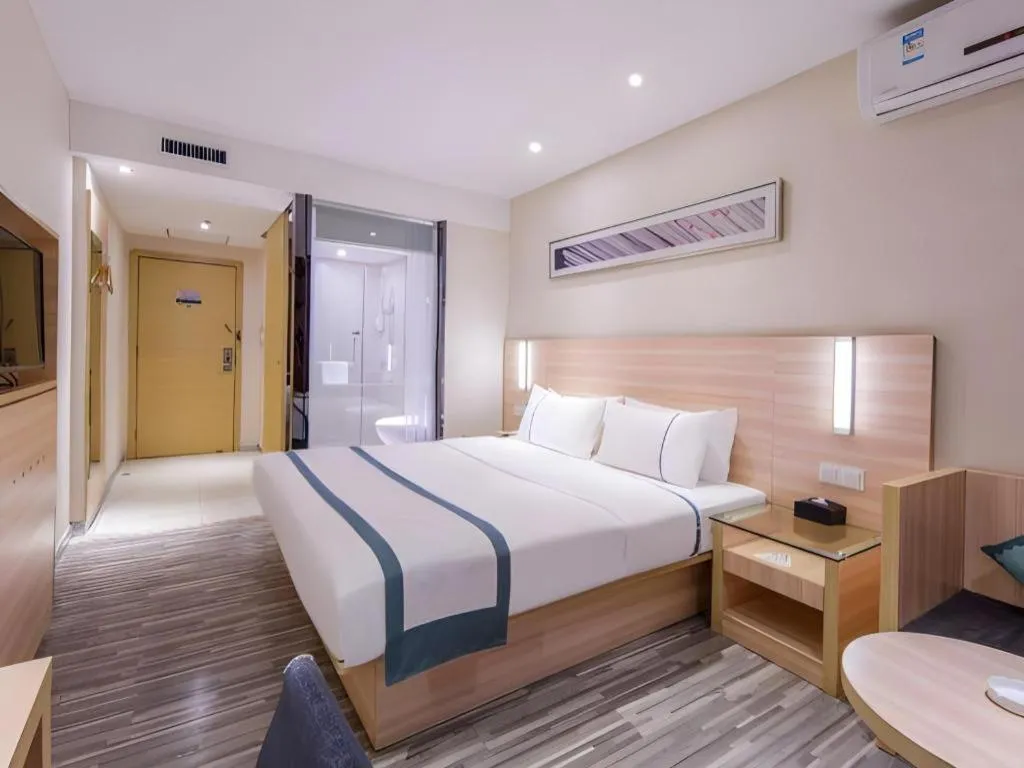 Bed in City Comfort Inn Liuzhou Diwang North Station