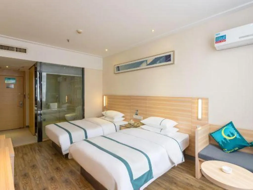 Bed in City Comfort Inn Ezhou Wenxing Avenue Central Hospital