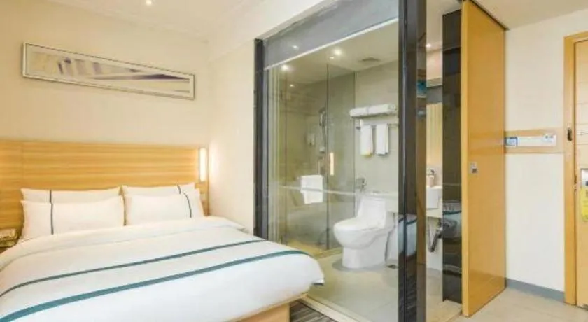 Bed in City Comfort Inn Ezhou Wenxing Avenue Central Hospital