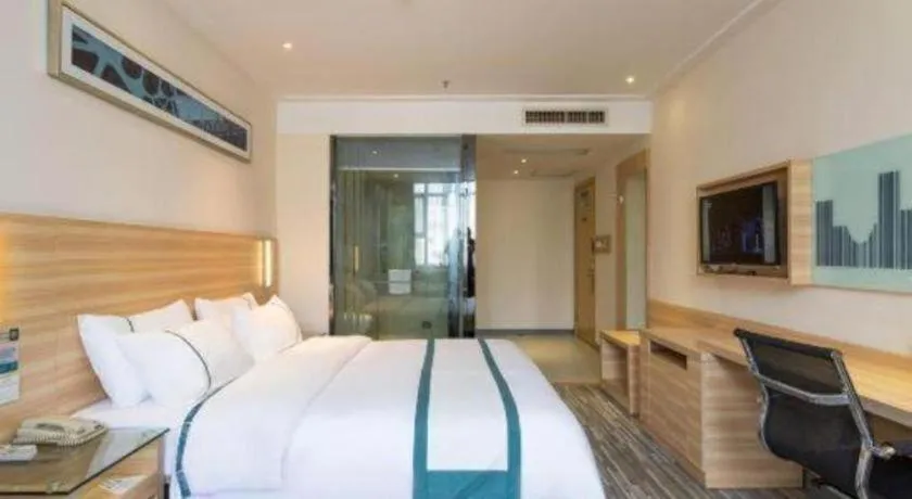 Bed in City Comfort Inn Ezhou Wenxing Avenue Central Hospital