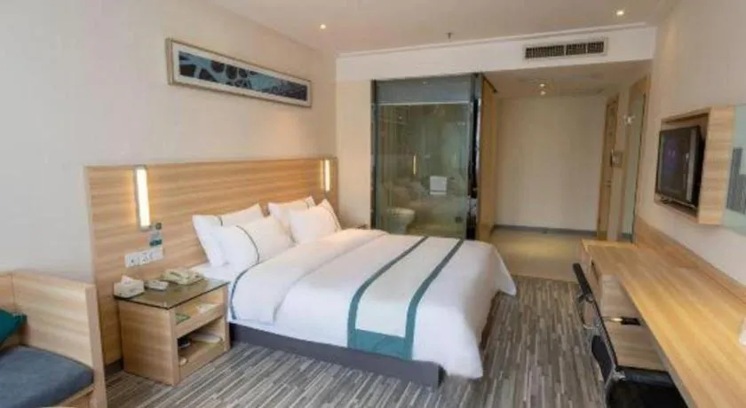 Bed in City Comfort Inn Ezhou Wenxing Avenue Central Hospital