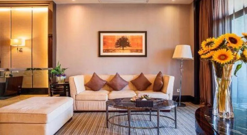 Bed in Country Garden Phoenix Hotel Jurong