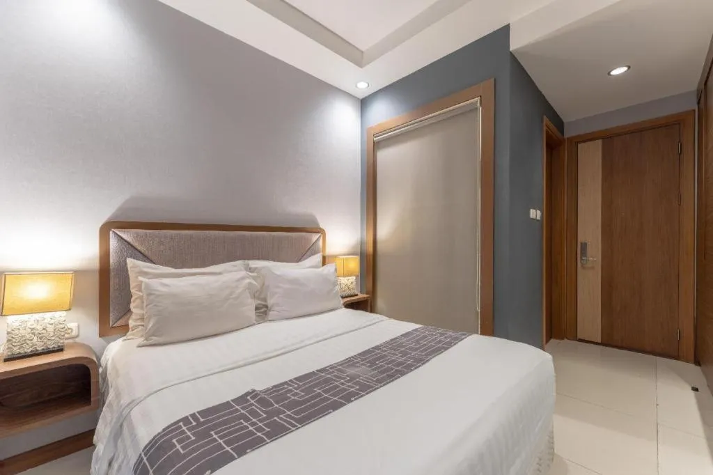 Bed in Sawana Suites