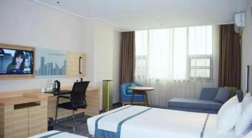 Bed in City Comfort Inn Meishan Sansu Temple