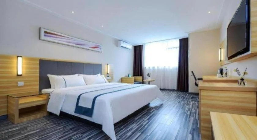 Bed in City Comfort Inn Meishan Sansu Temple