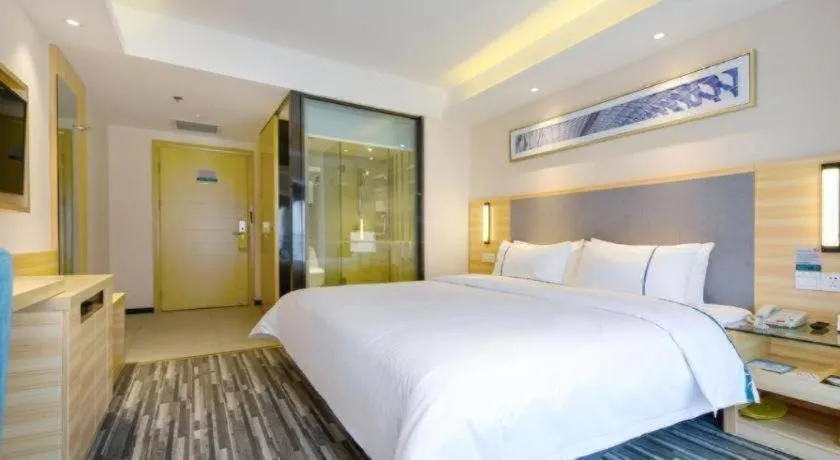 Bed in City Comfort Inn Meishan Sansu Temple