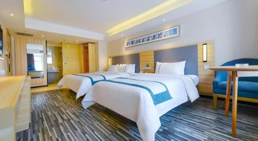 Bed in City Comfort Inn Meishan Sansu Temple