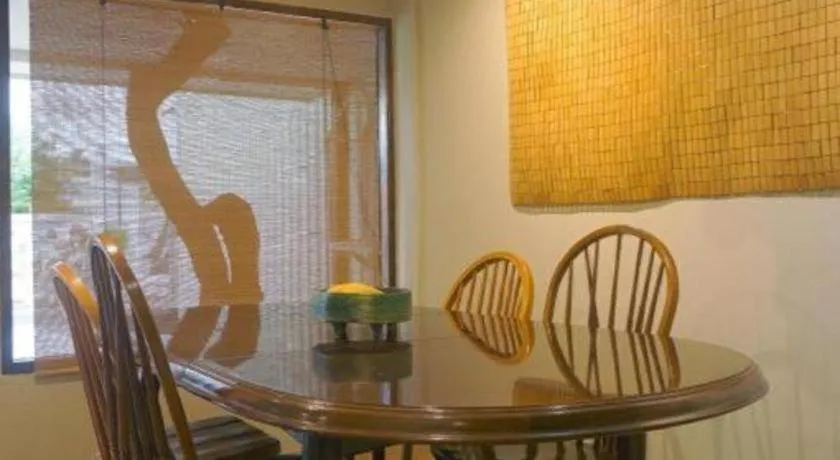 THE GOOSE HOUSE UBON