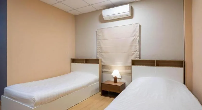 Bed in THE GOOSE HOUSE UBON