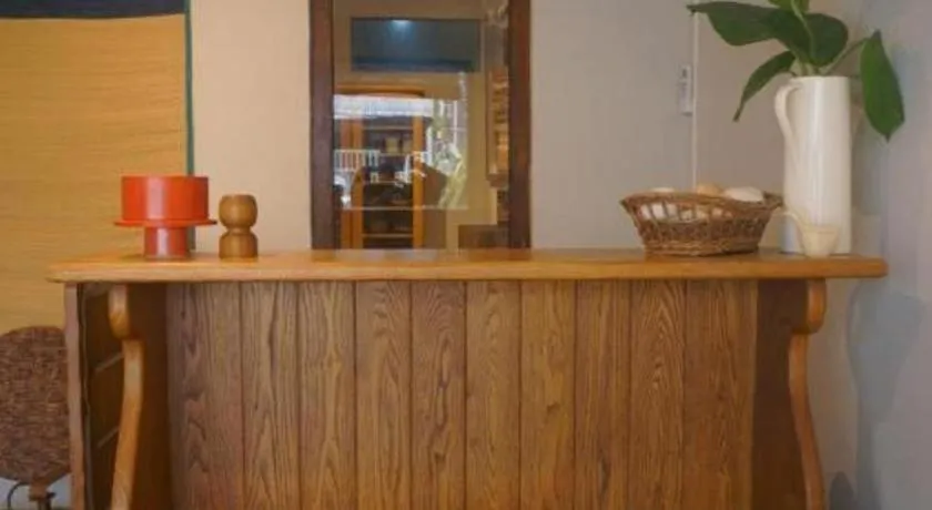 THE GOOSE HOUSE UBON