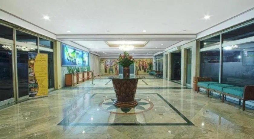 Sahid Kawanua Hotel