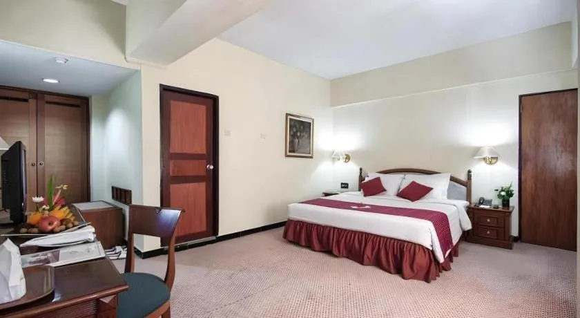 Bed in Sahid Kawanua Hotel