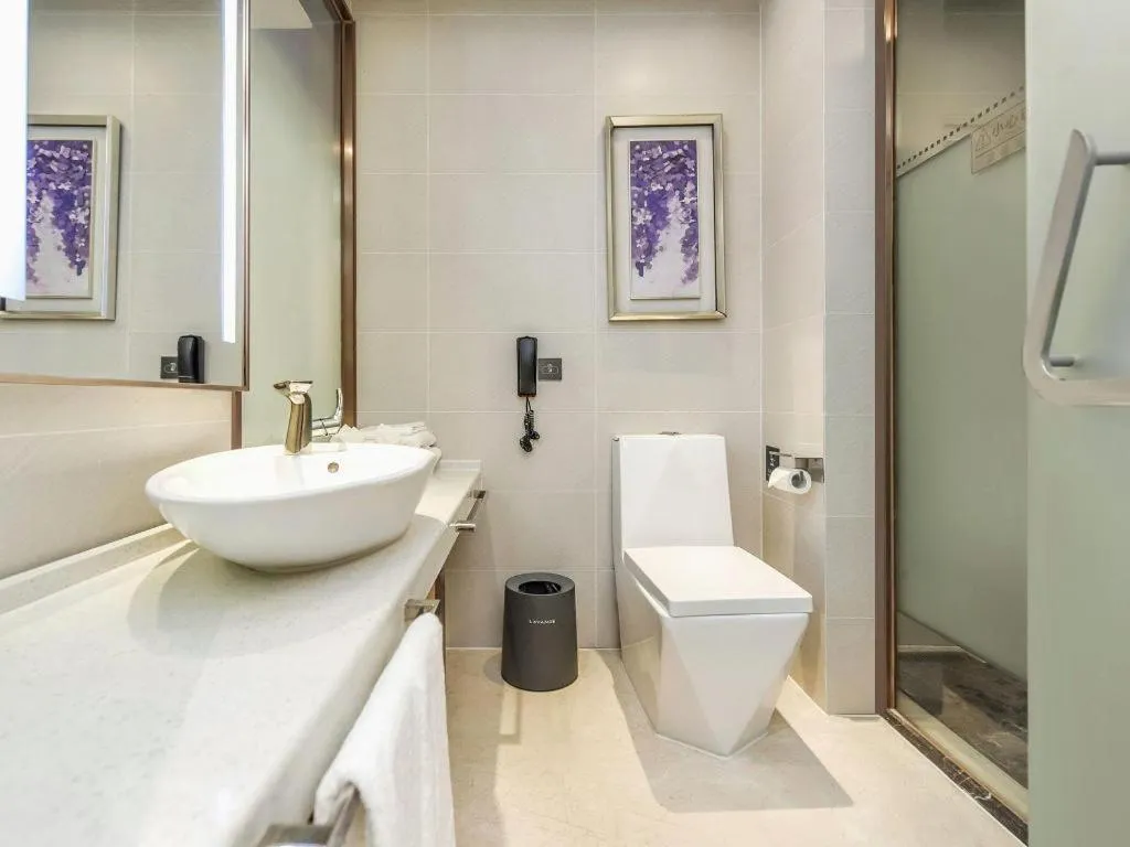 Lavande Hotel·Xishuangbanna Jinghong Songkran Square