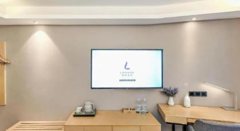 Lavande Hotel·Xishuangbanna Jinghong Songkran Square