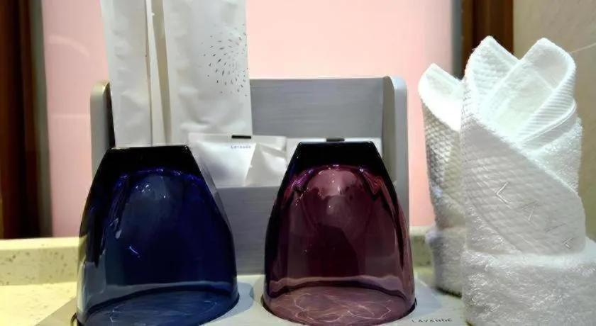 Lavande Hotel·Xishuangbanna Jinghong Songkran Square