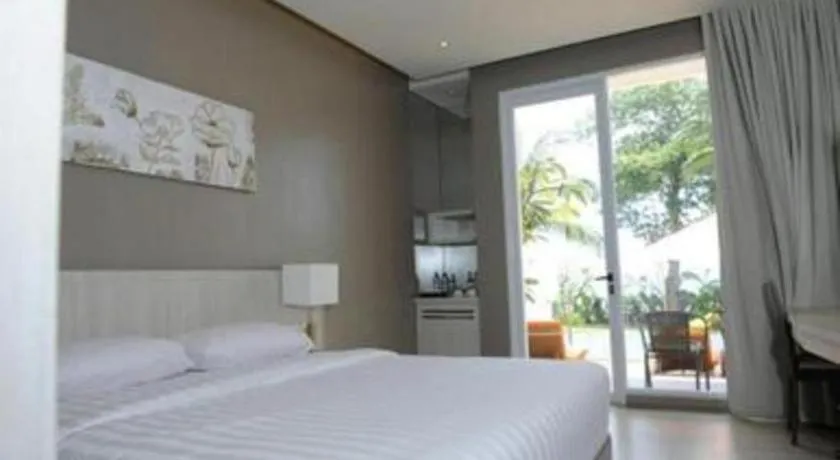 Bed in Double G Resort Anyer