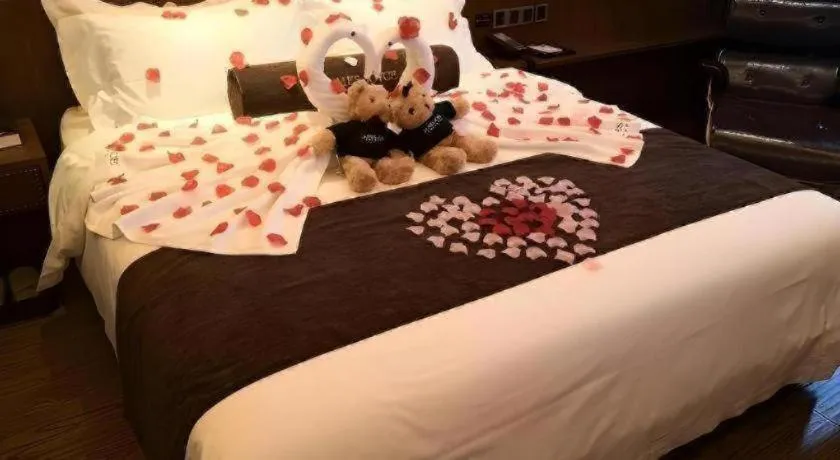 Bed in James Joyce Coffetel Beijing Yizhuang Rongjing East Street Subway Station