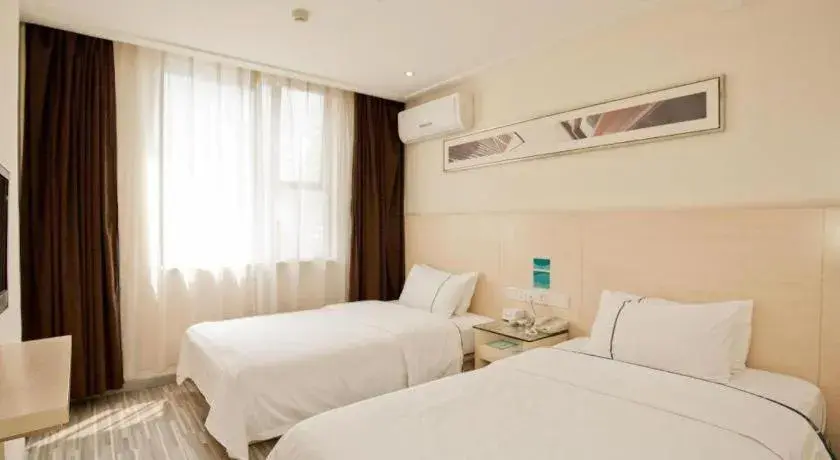Bed in City Comfort Inn Yulin Bobai Pedestrian Street Bed in City Comfort Inn Yulin Bobai Pedestrian Street