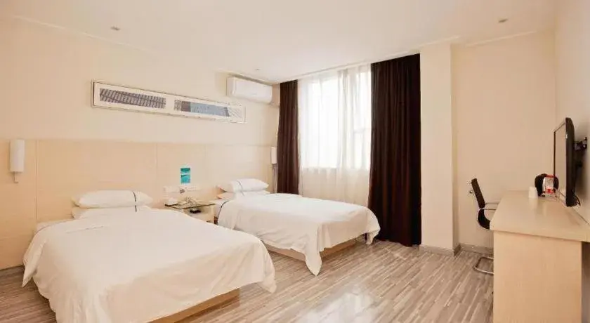 Bed in City Comfort Inn Yulin Bobai Pedestrian Street Bed in City Comfort Inn Yulin Bobai Pedestrian Street