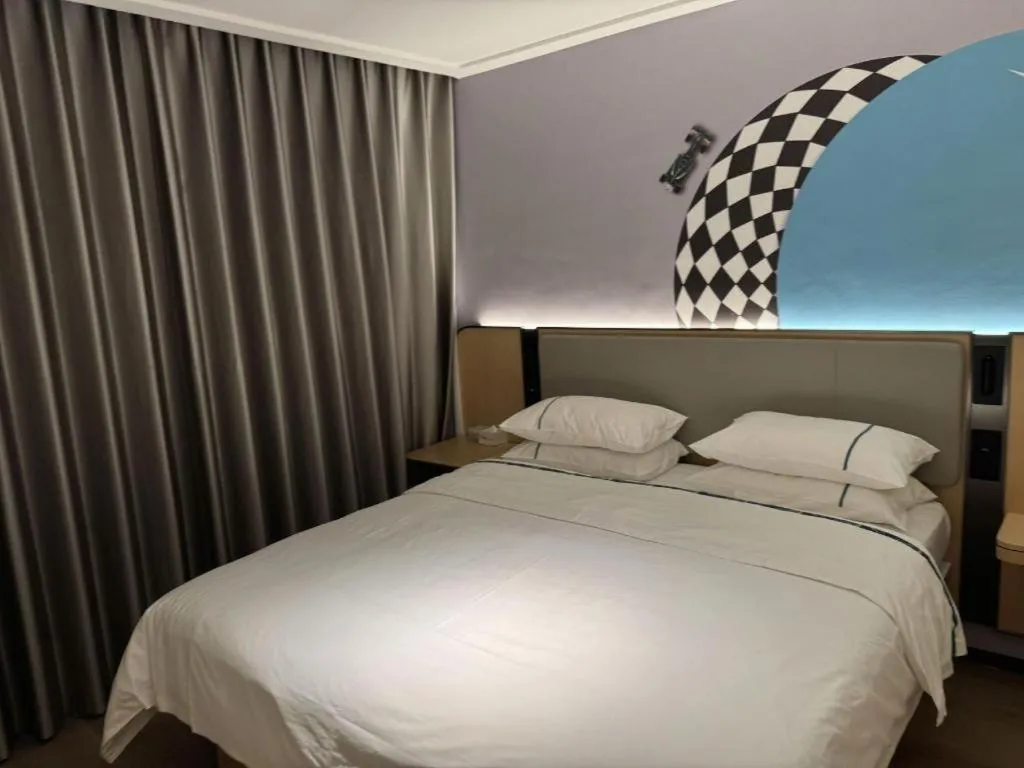 Bed in City Comfort Inn Yulin Bobai Pedestrian Street