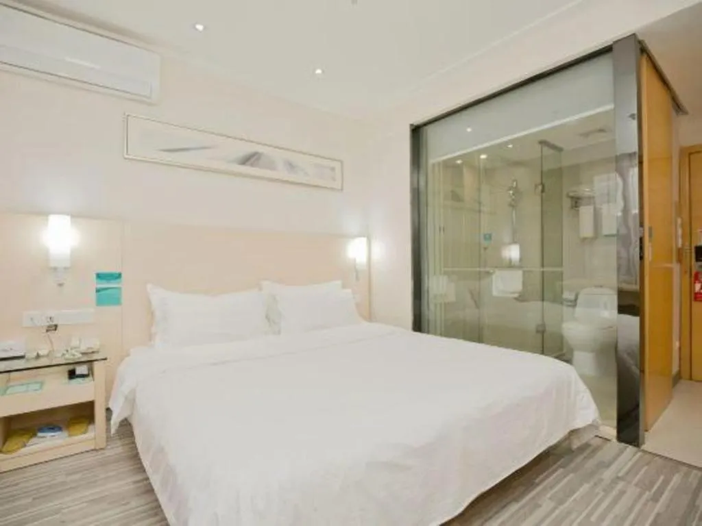 Bed in City Comfort Inn Yulin Bobai Pedestrian Street