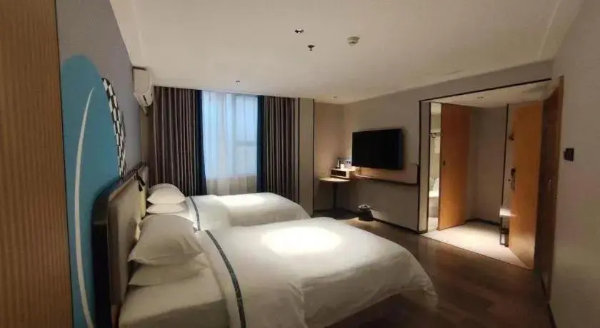 Bed in City Comfort Inn Yulin Bobai Pedestrian Street Bed in City Comfort Inn Yulin Bobai Pedestrian Street