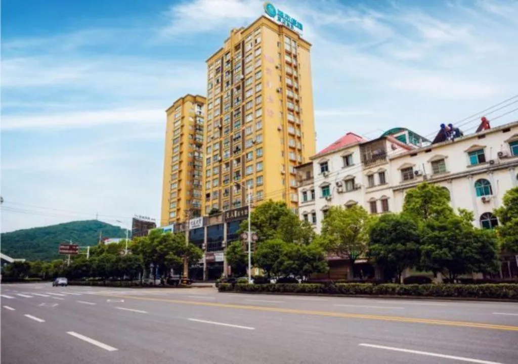 City Comfort Inn Chibi Railway Station