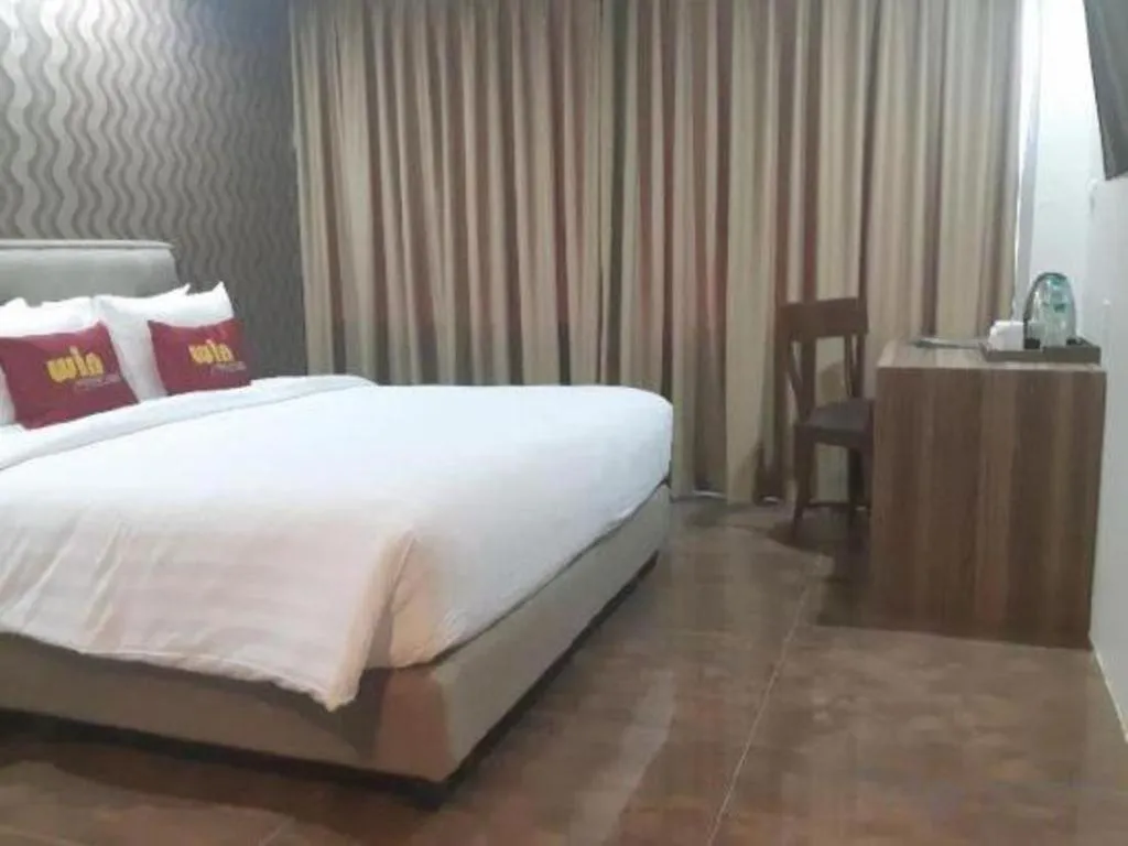 Bed in Win Premier Hotel Mangga Besar