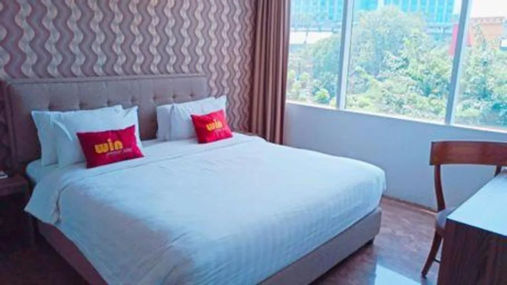 Bed in Win Premier Hotel Mangga Besar