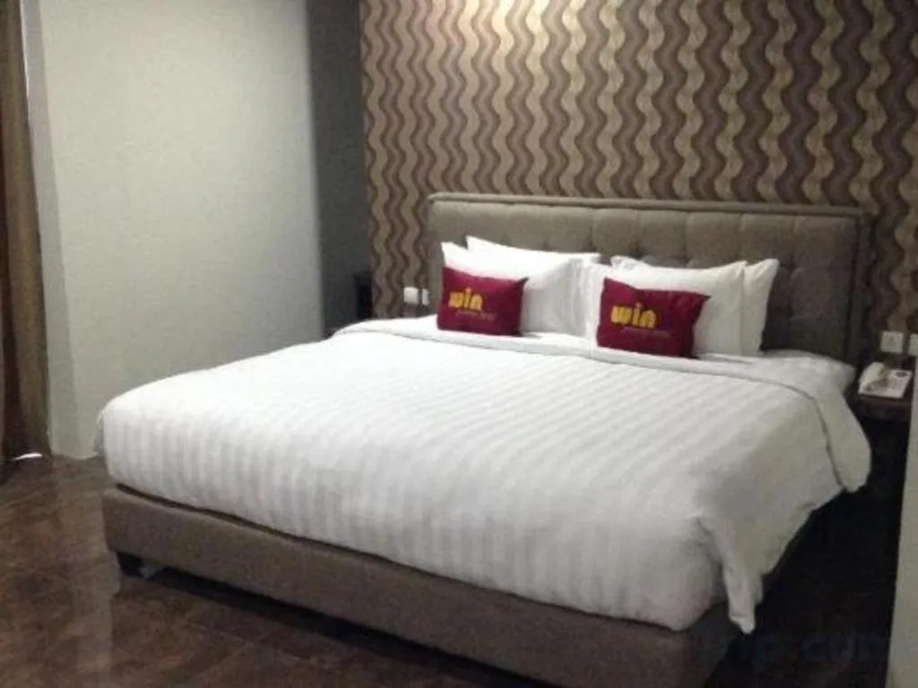 Bed in Win Premier Hotel Mangga Besar